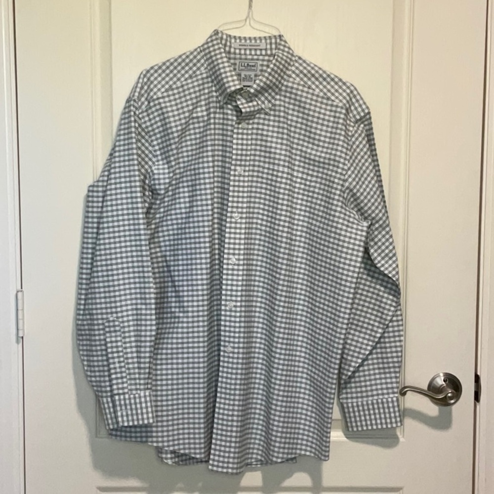 L.L. Bean Men's 16.5 34 Sage Green Checkered Button-Down Shirt